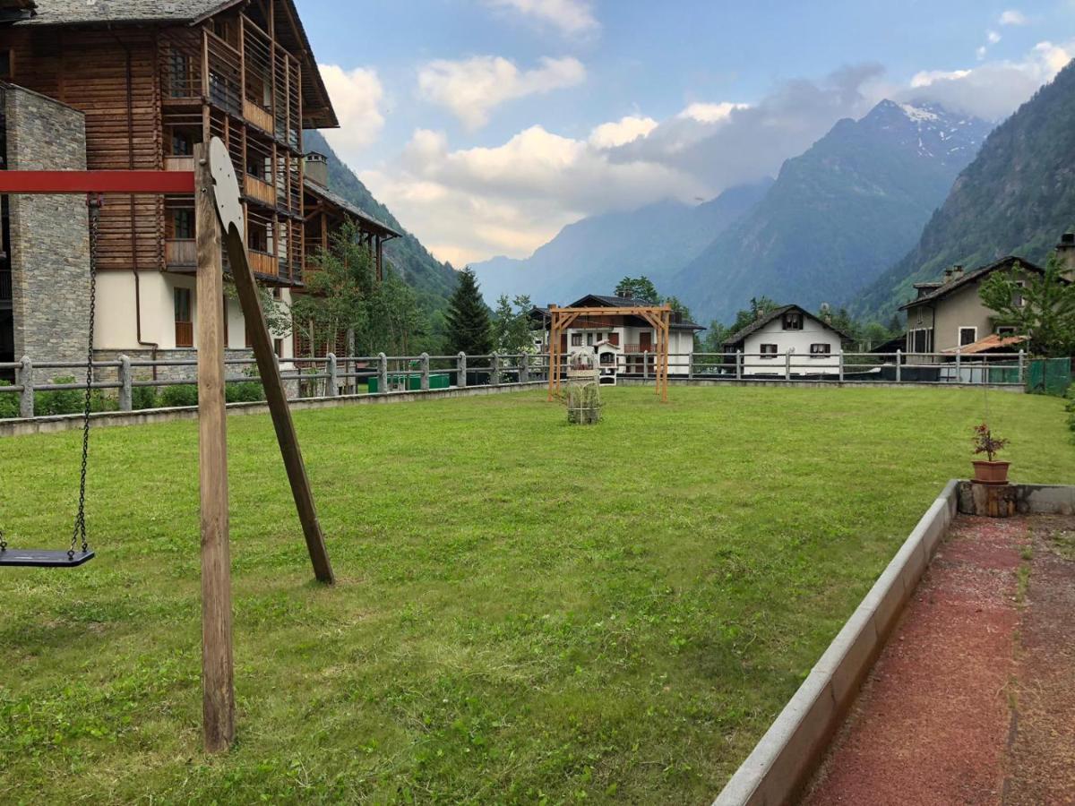 L'Aria Di Casa Bed and Breakfast Alagna Valsesia Εξωτερικό φωτογραφία