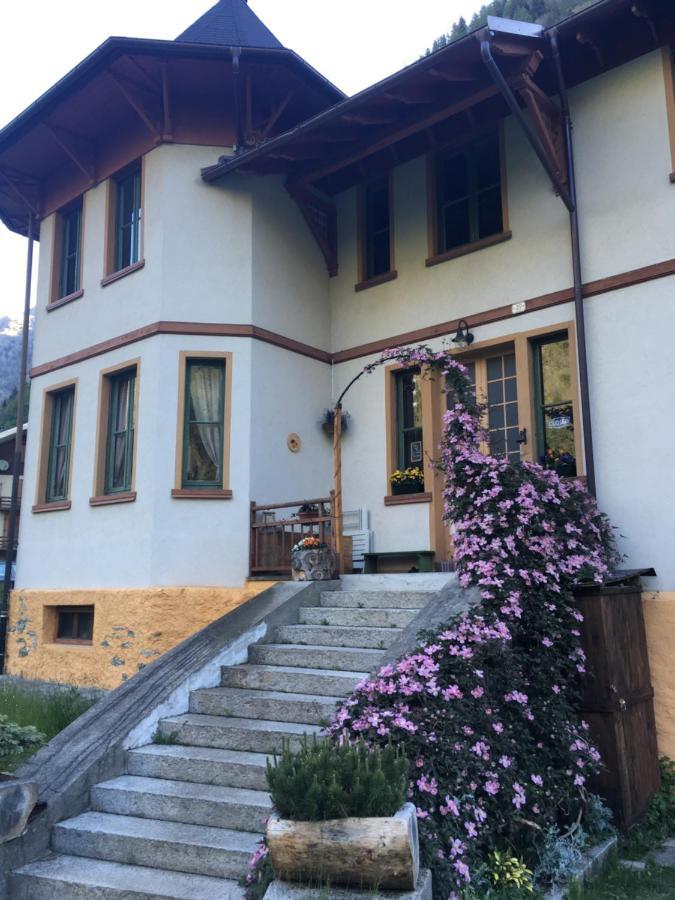L'Aria Di Casa Bed and Breakfast Alagna Valsesia Εξωτερικό φωτογραφία