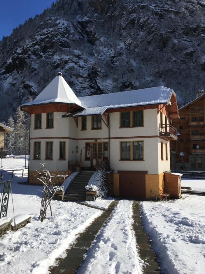 L'Aria Di Casa Bed and Breakfast Alagna Valsesia Εξωτερικό φωτογραφία