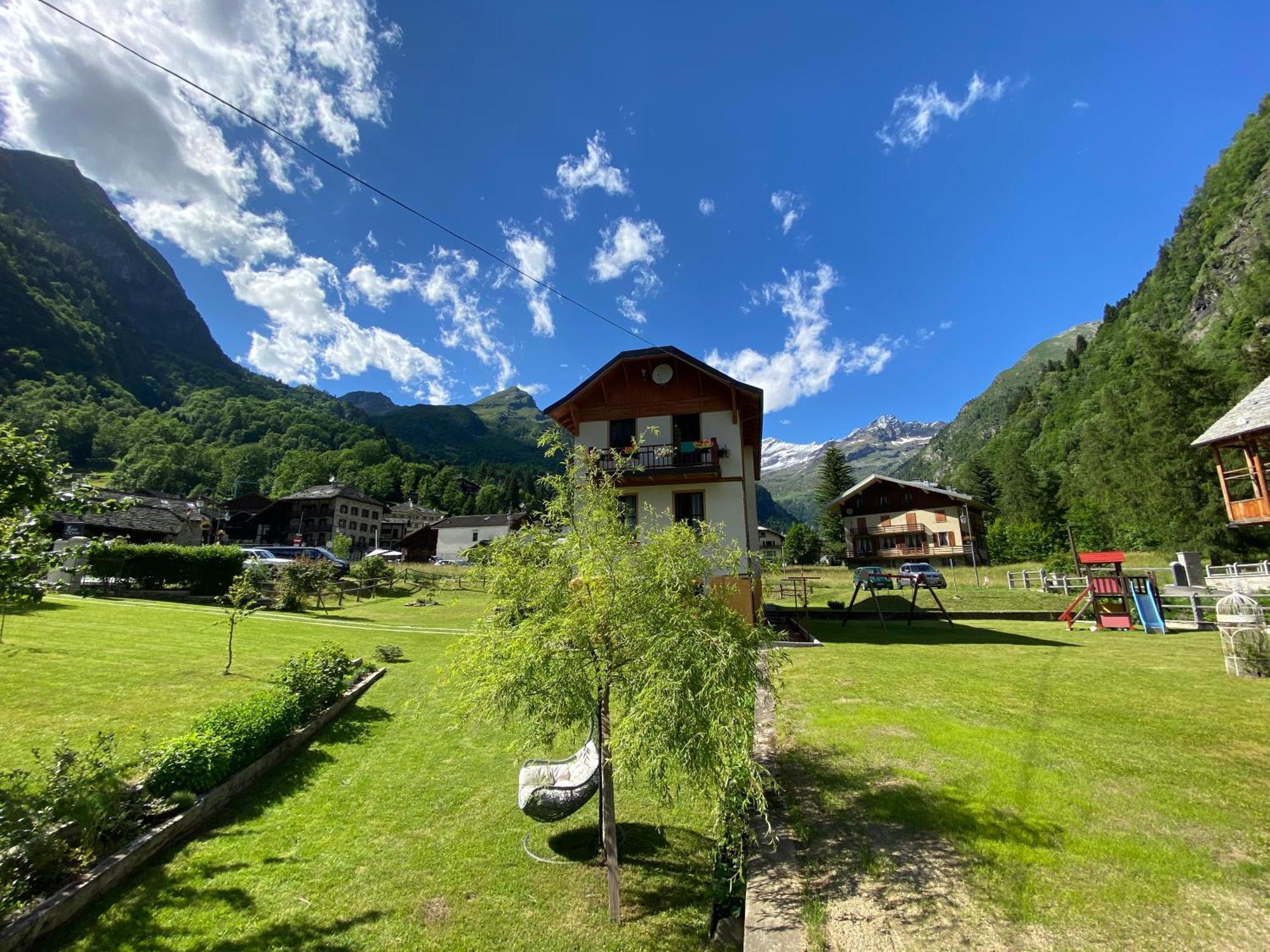 L'Aria Di Casa Bed and Breakfast Alagna Valsesia Εξωτερικό φωτογραφία