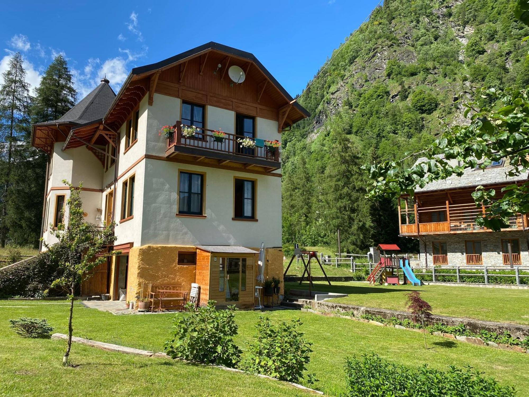 L'Aria Di Casa Bed and Breakfast Alagna Valsesia Εξωτερικό φωτογραφία