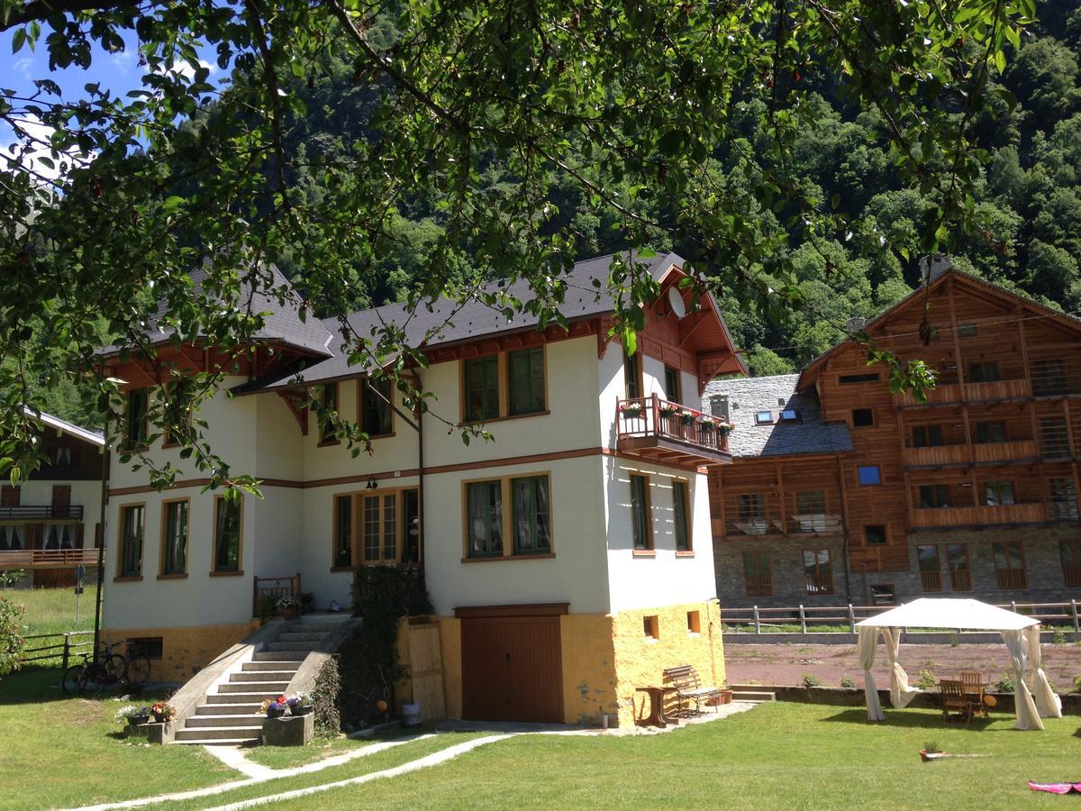 L'Aria Di Casa Bed and Breakfast Alagna Valsesia Εξωτερικό φωτογραφία