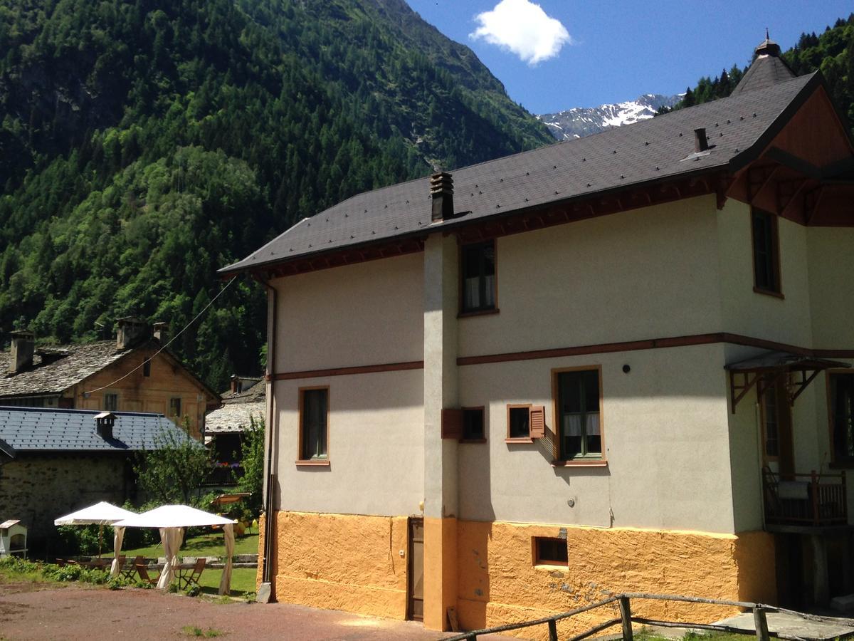 L'Aria Di Casa Bed and Breakfast Alagna Valsesia Εξωτερικό φωτογραφία