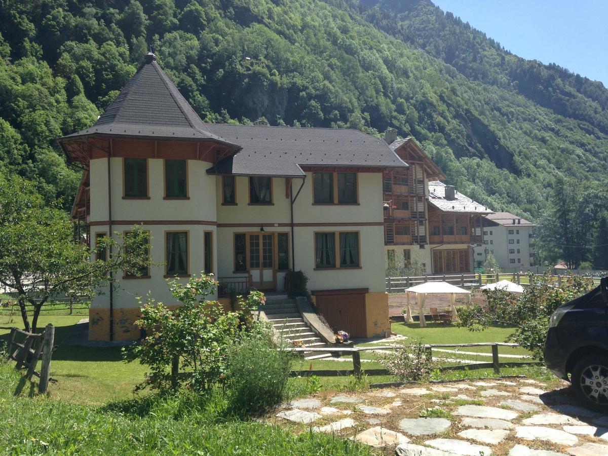 L'Aria Di Casa Bed and Breakfast Alagna Valsesia Εξωτερικό φωτογραφία